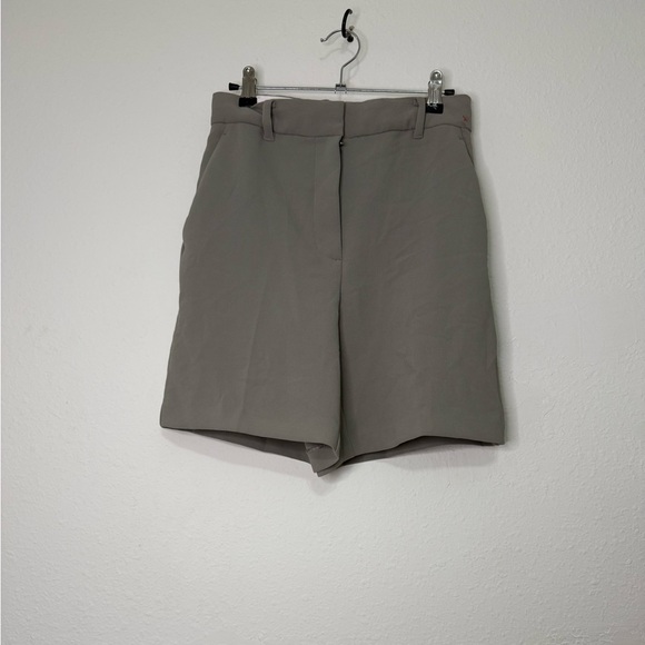 Babaton Effortless Shorts - Picture 1 of 1